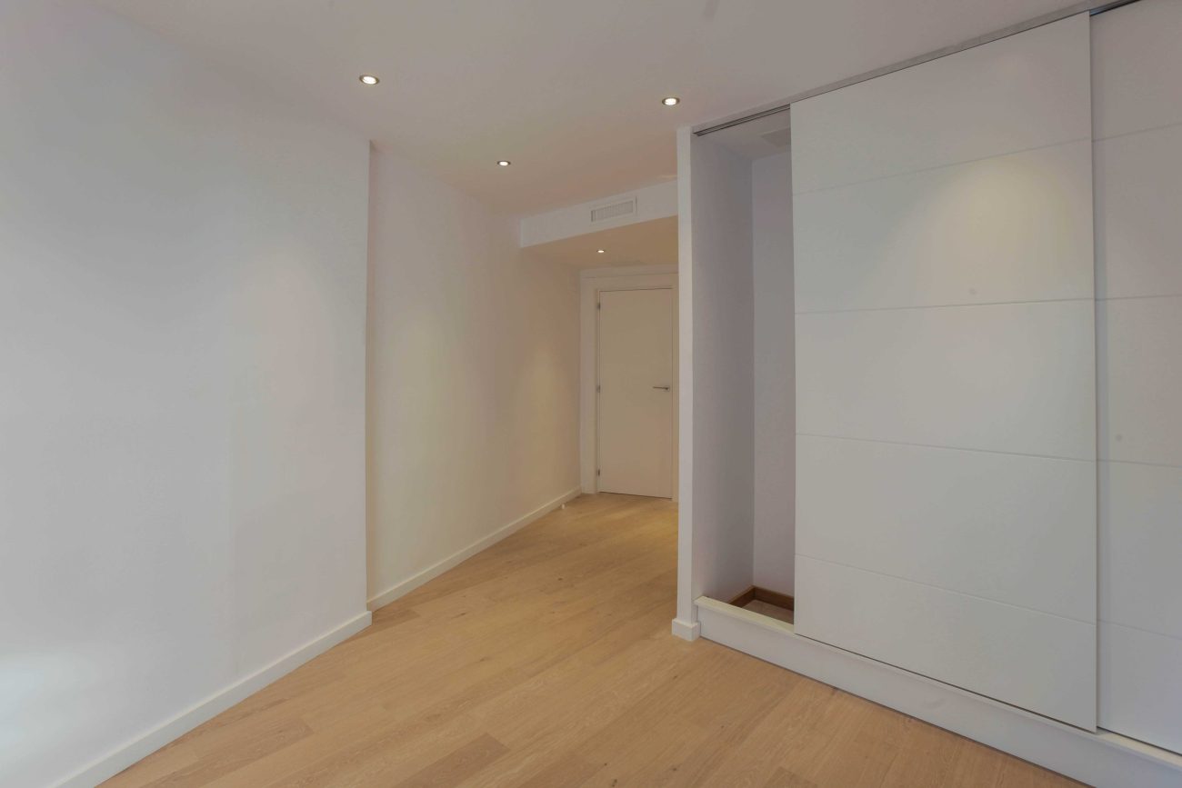 Renovated apartment with a privileged location