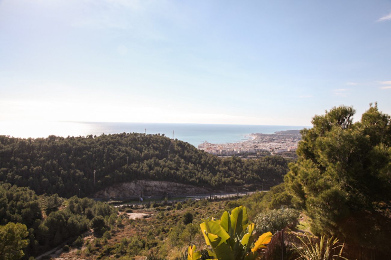Luxury designer villa with stunning sea views