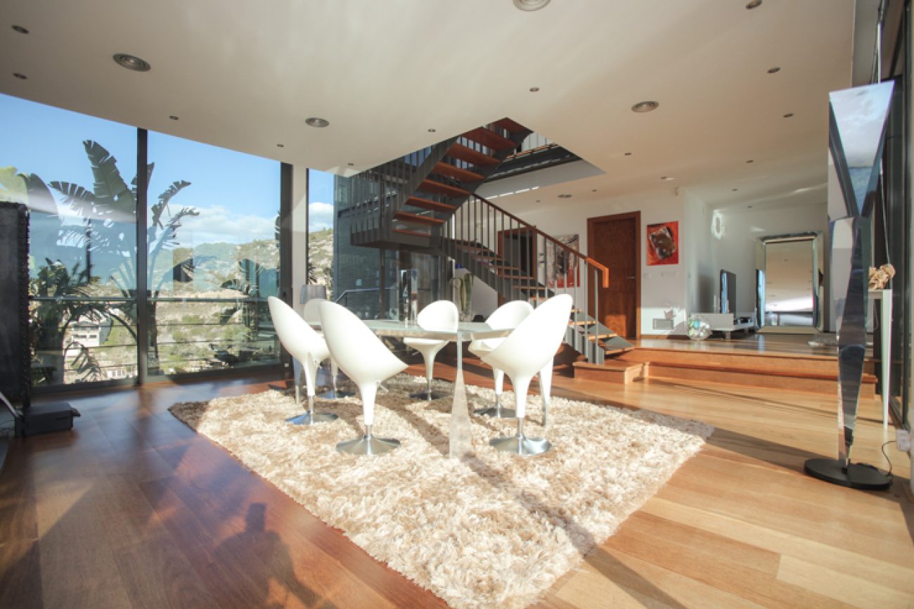 Luxury designer villa with stunning sea views