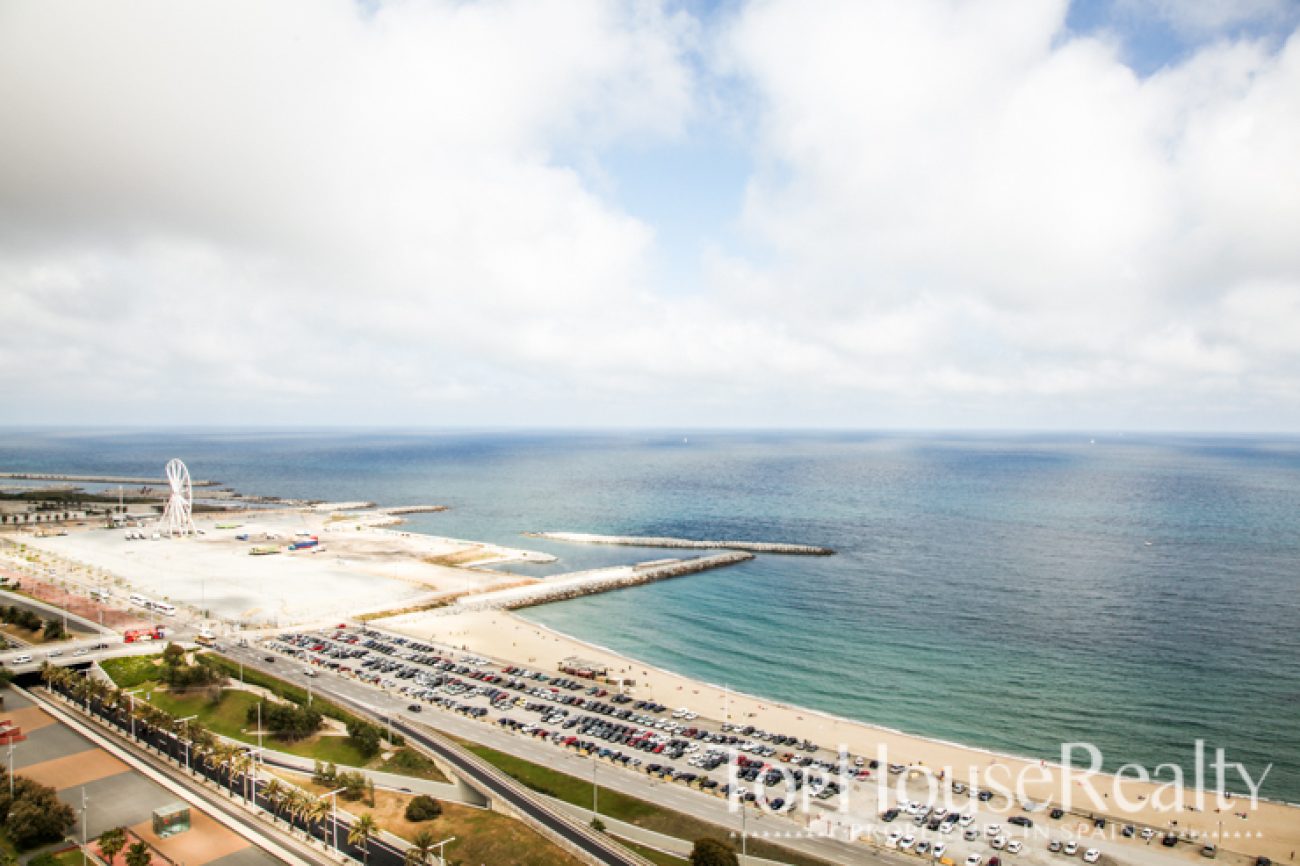 Superb apartment in Diagonal Mar