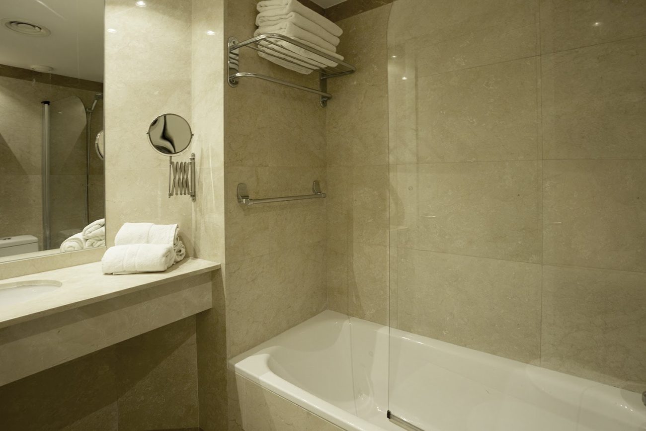 Apartment for sale in Diagonal Mar, Barcelona — with terrace