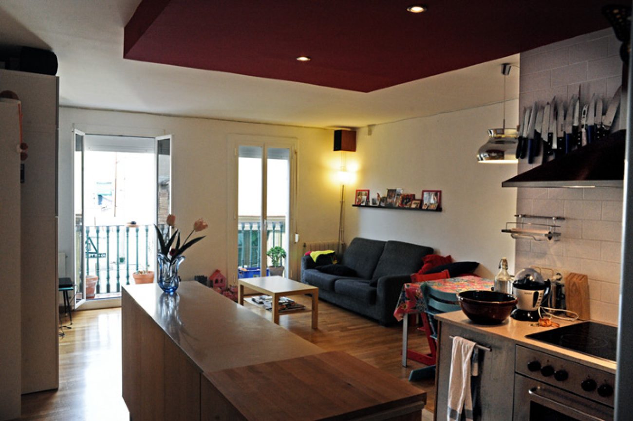 Sunny and quiet flat