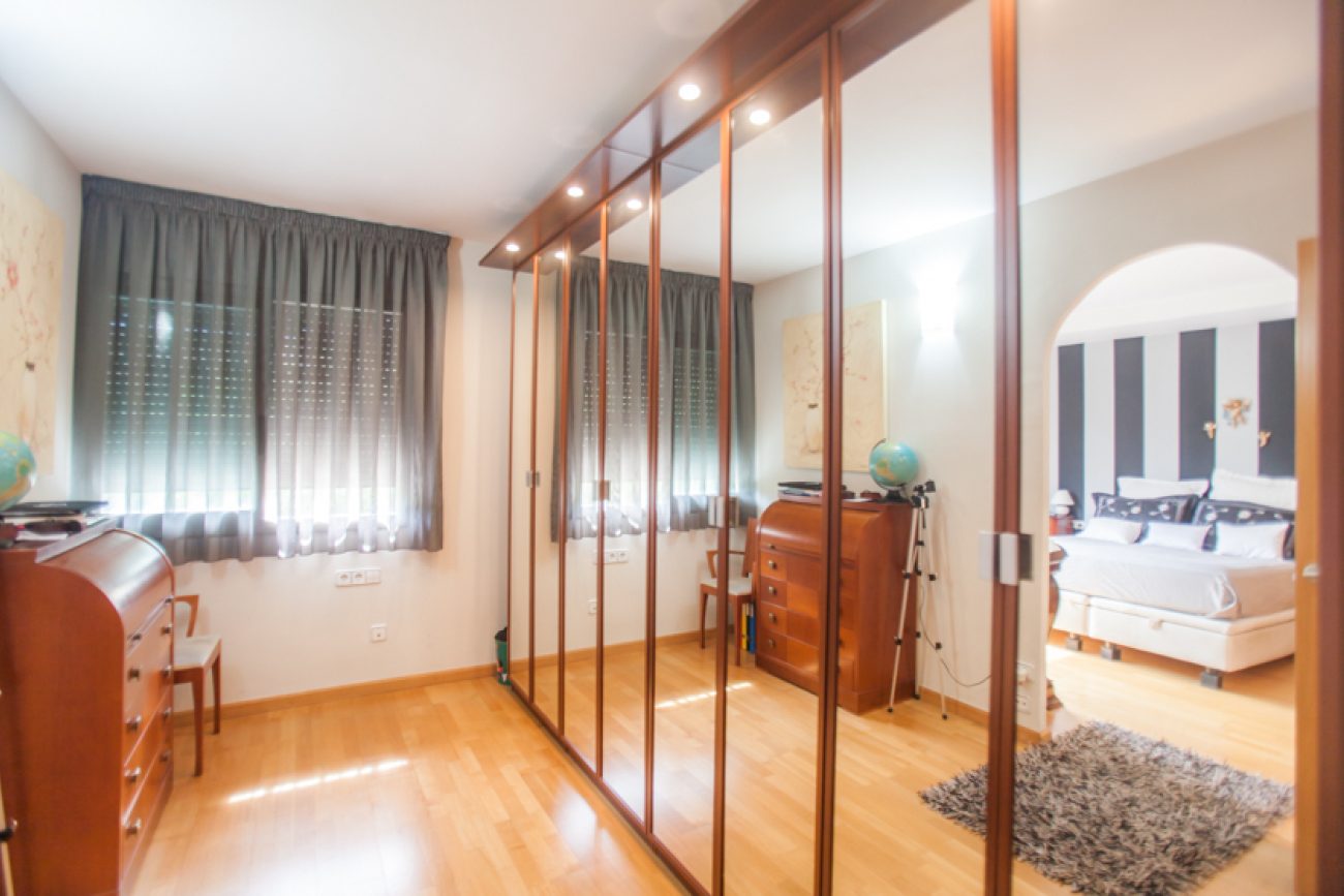 Exclusive townhouse close  the beach
