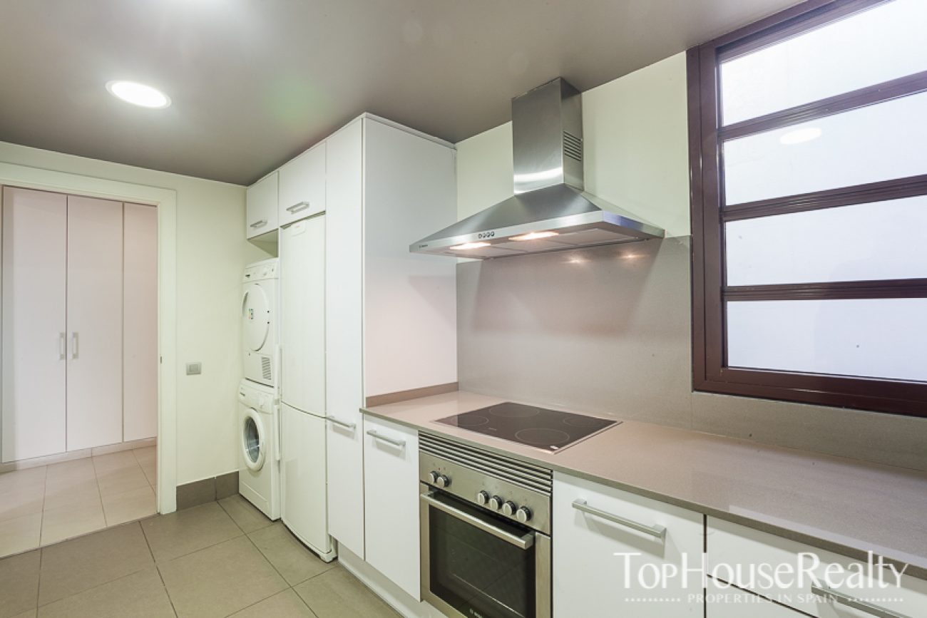 Luxury apartment for rent in Rambla Catalunya