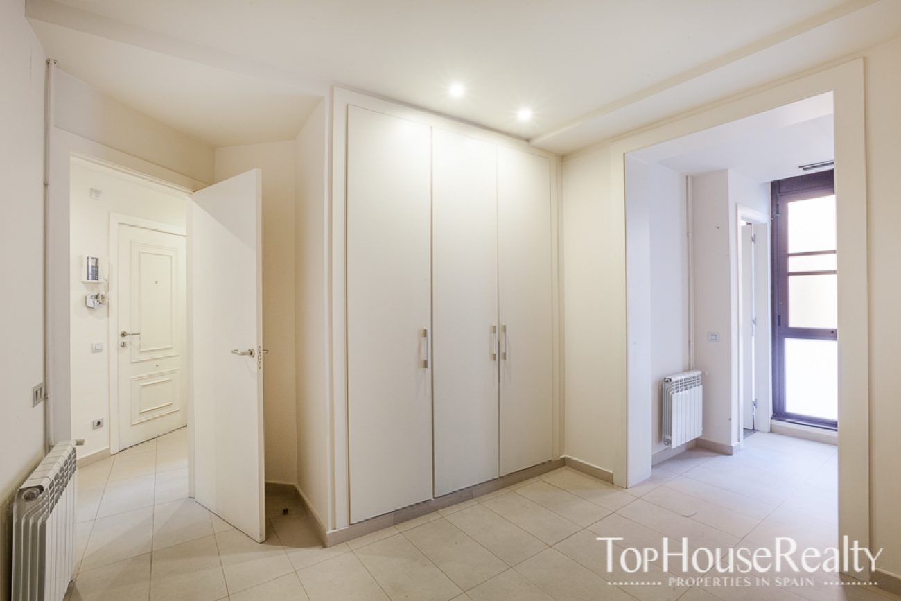Luxury apartment for rent in Rambla Catalunya