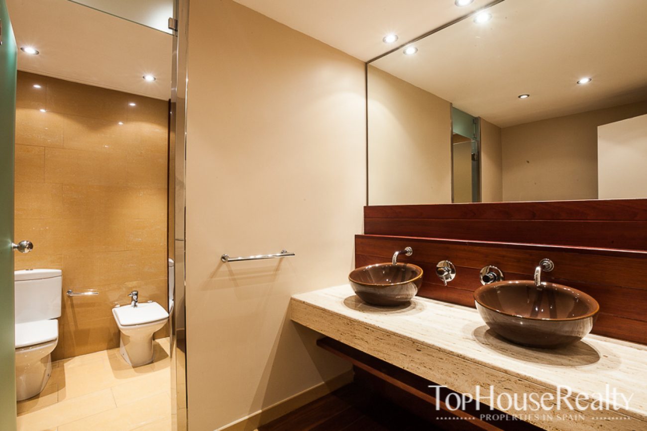 Exclusive apartment for rent in the prestigious area of Pedralbes