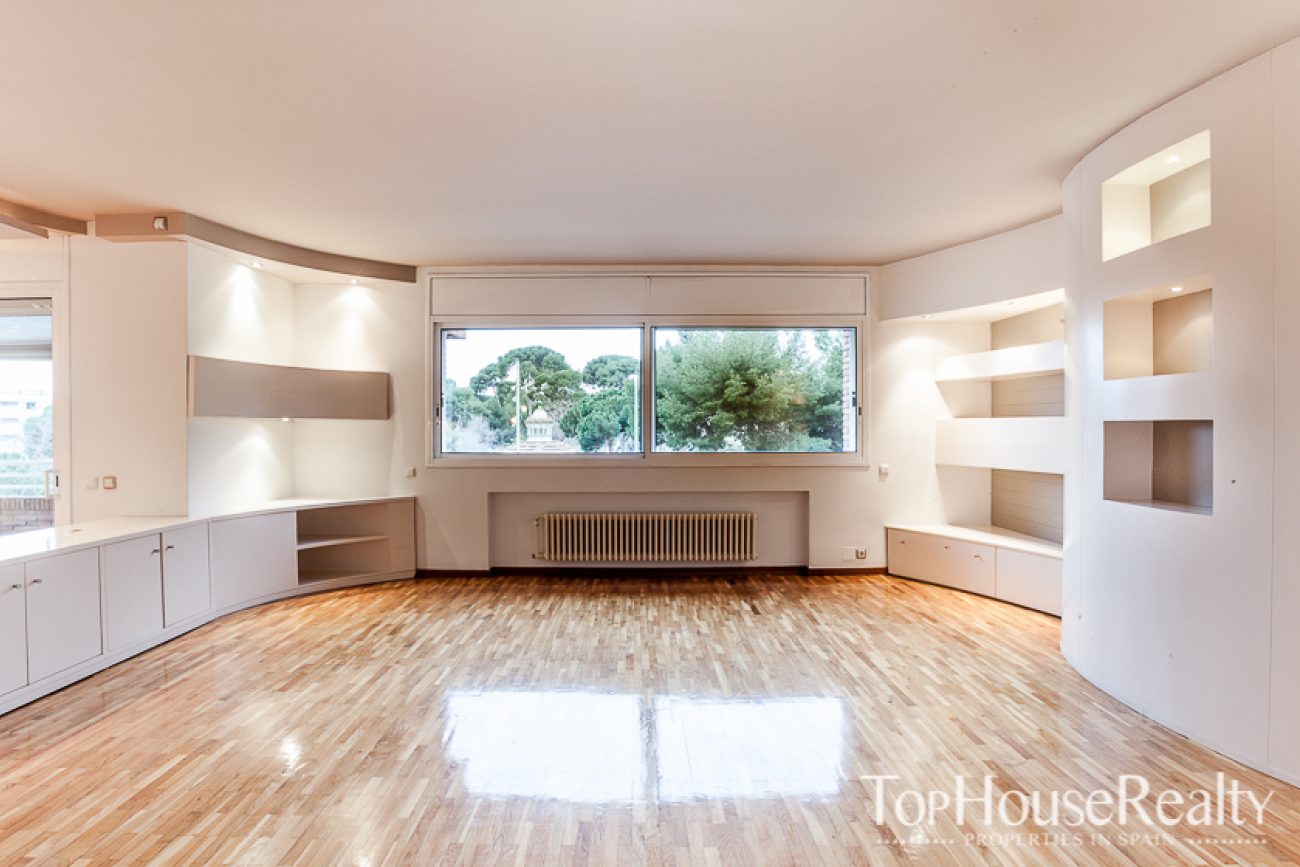 Exclusive apartment for rent in the prestigious area of Pedralbes