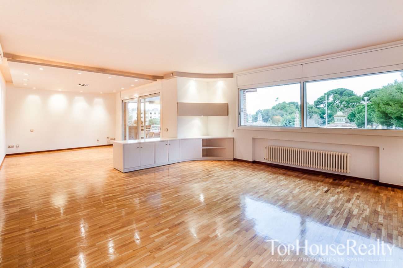 Exclusive apartment for rent in the prestigious area of Pedralbes