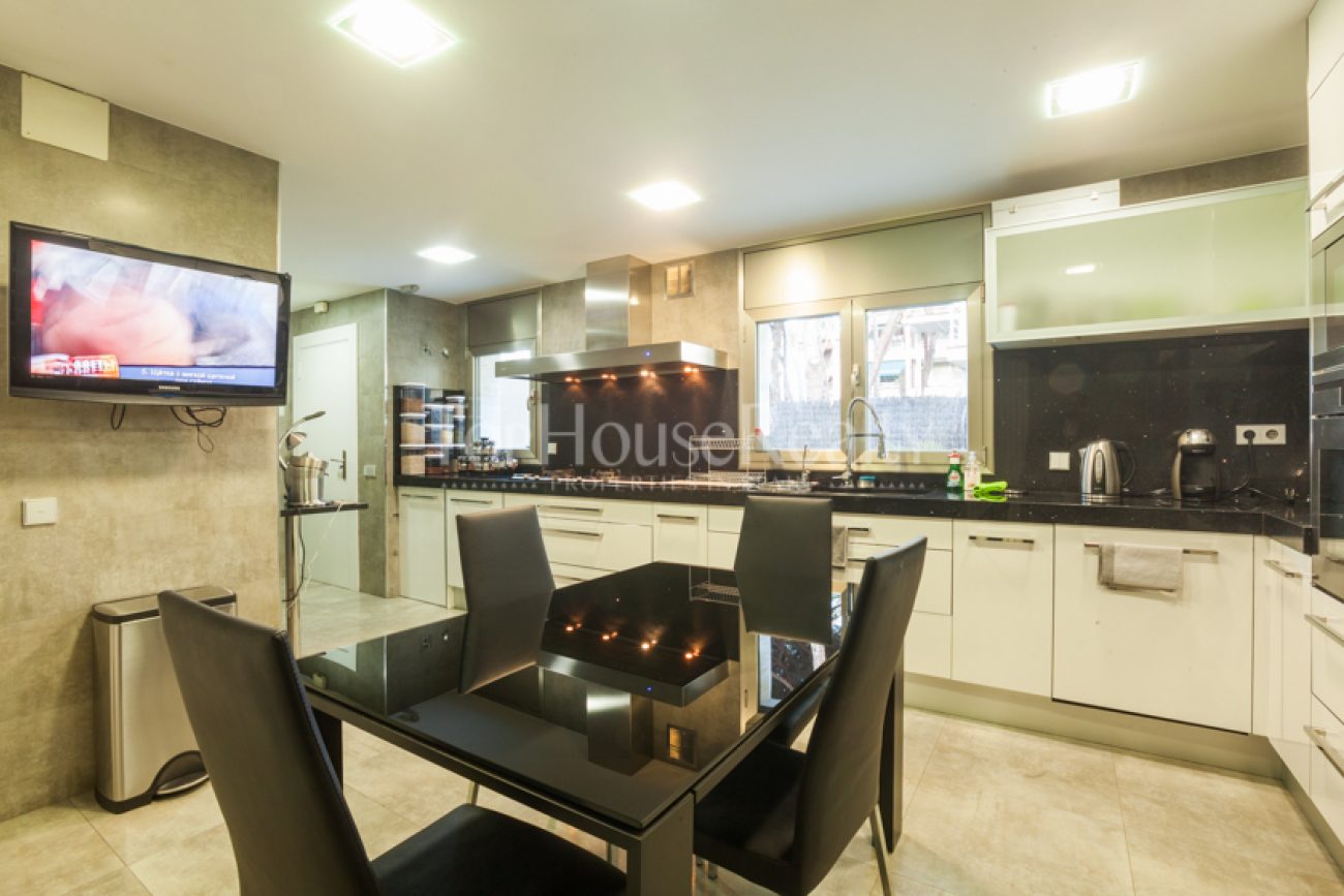 Exclusive luxurious villa in Castelldefels