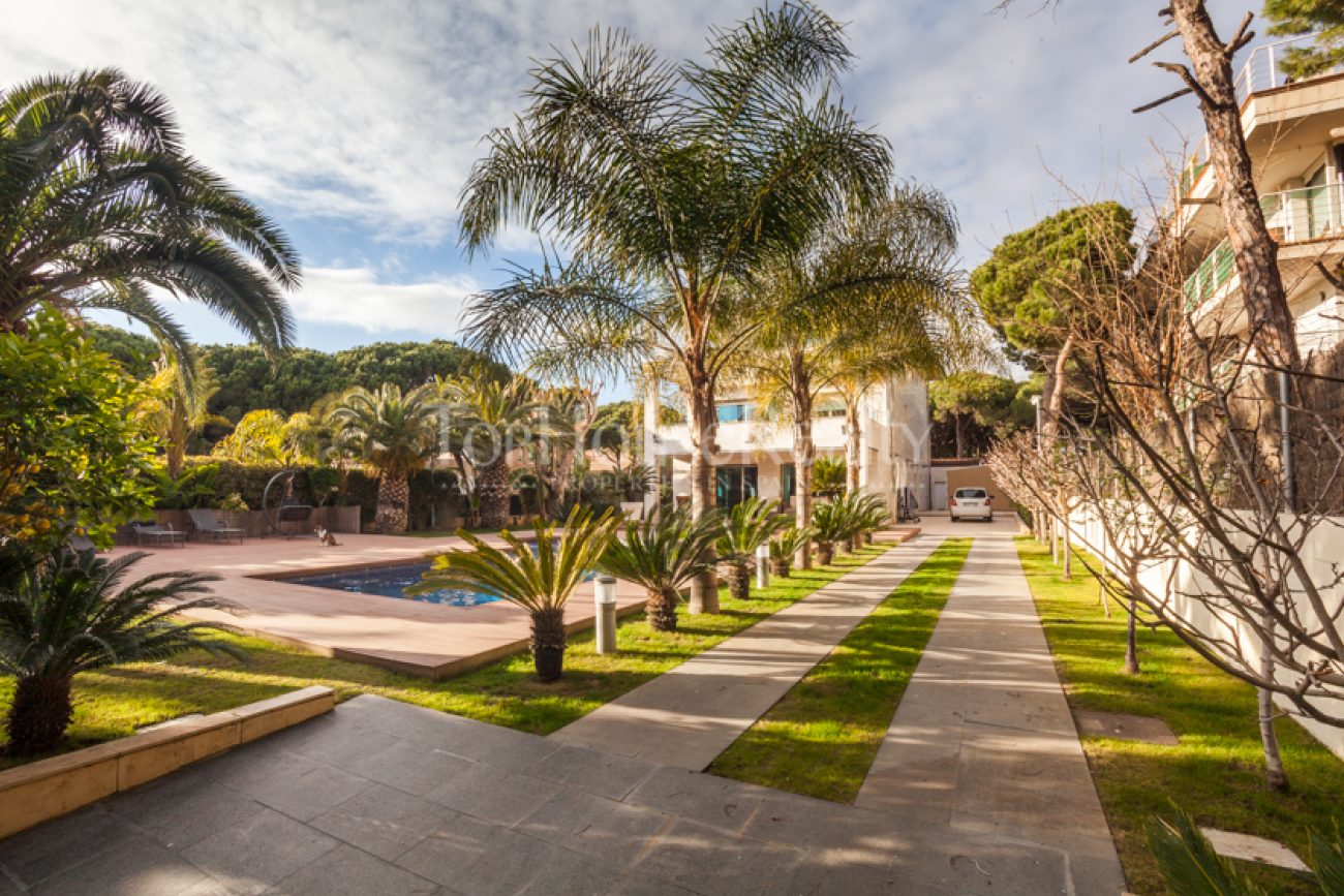 Exclusive luxurious villa in Castelldefels