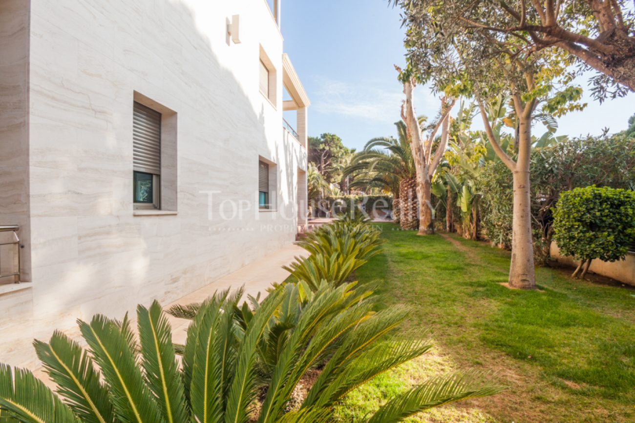 Exclusive luxurious villa in Castelldefels