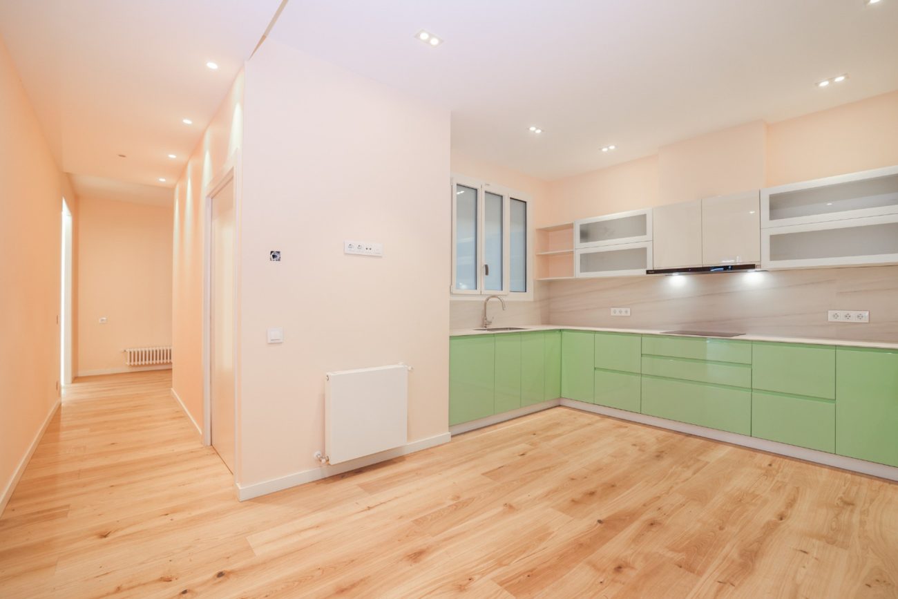 Impressive brand new newly renovated apartment next to Paseo de Gracia