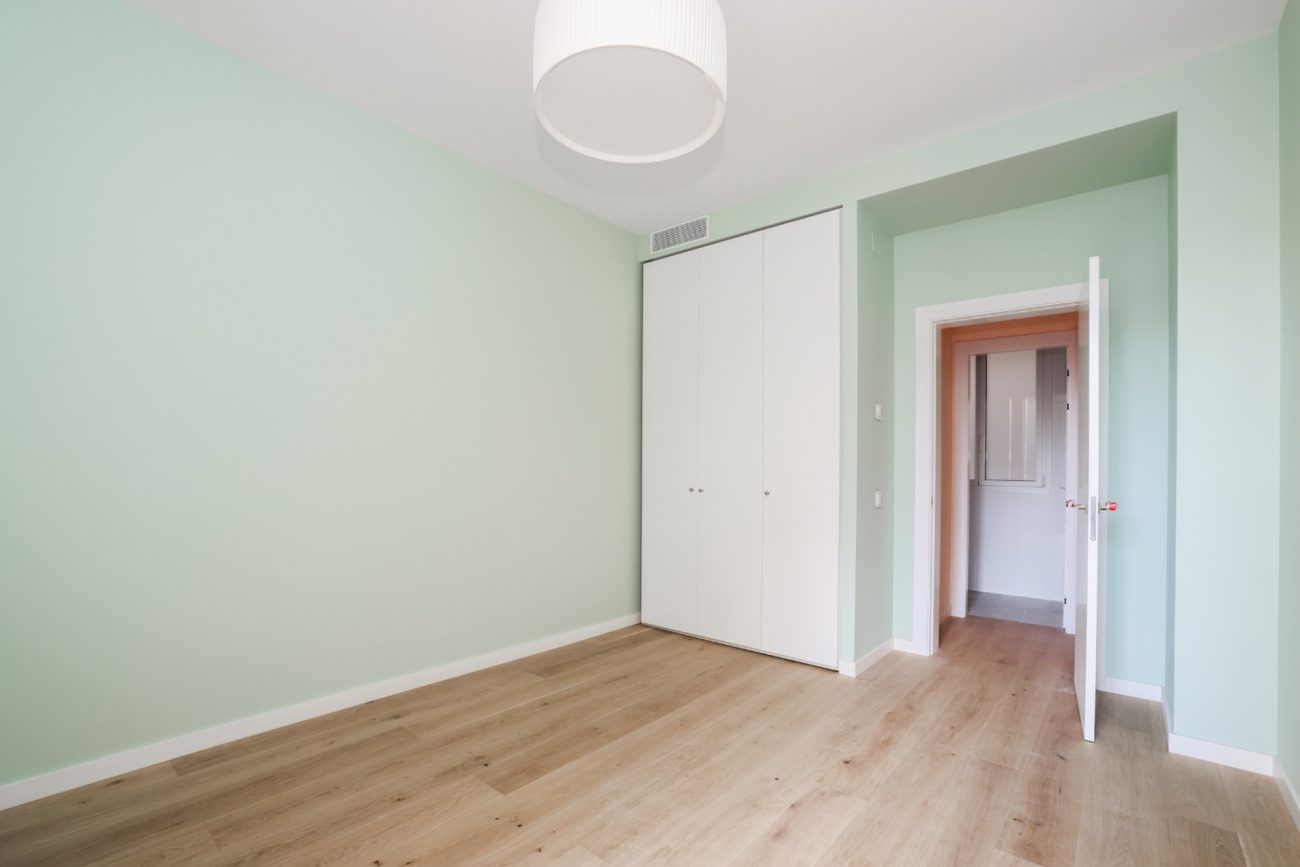 Impressive brand new newly renovated apartment next to Paseo de Gracia
