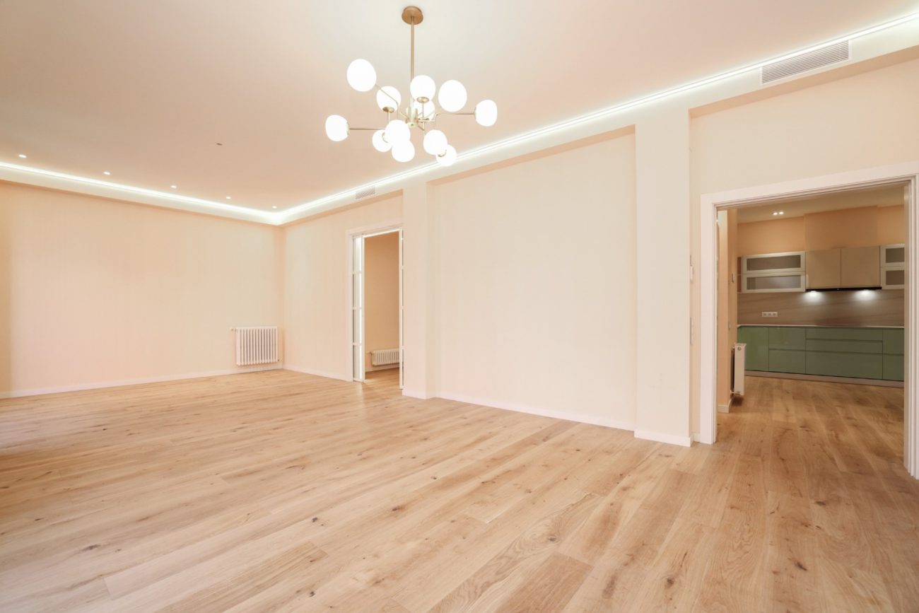 Impressive brand new newly renovated apartment next to Paseo de Gracia