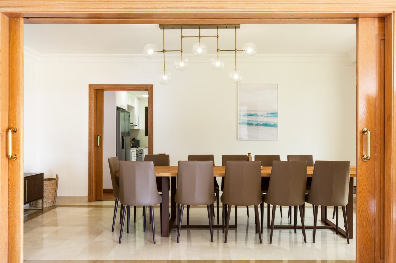 Luxurious villa close to the beach in Gava