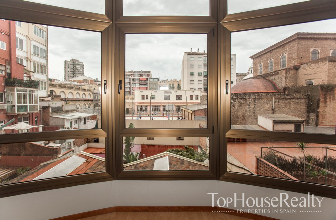 Quiet apartment in the center of Eixample