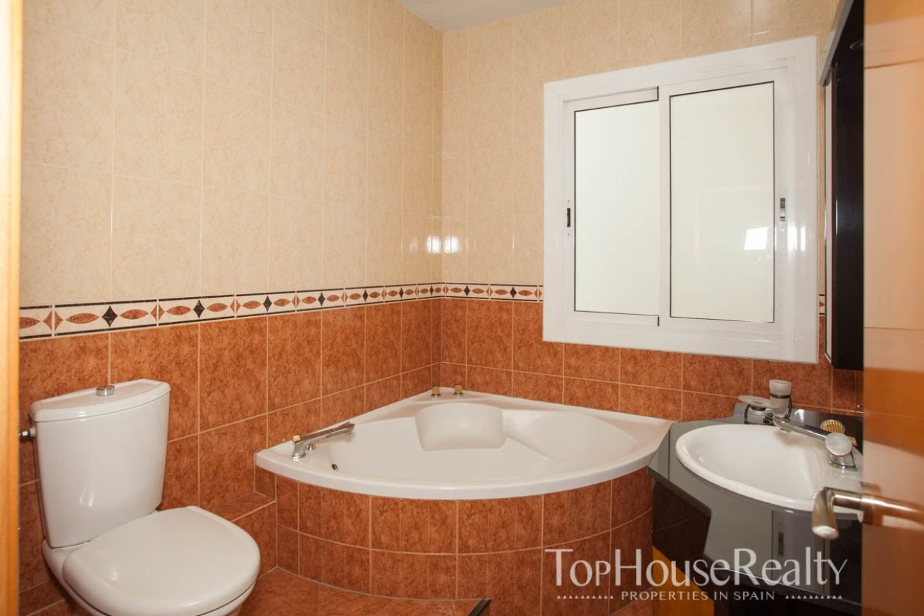 Quiet apartment in the center of Eixample