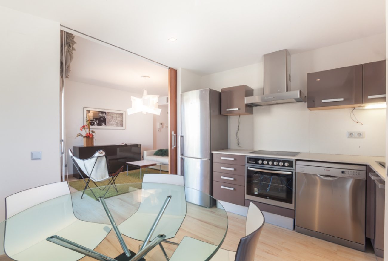 Lovely apartment on Sant Pol beach