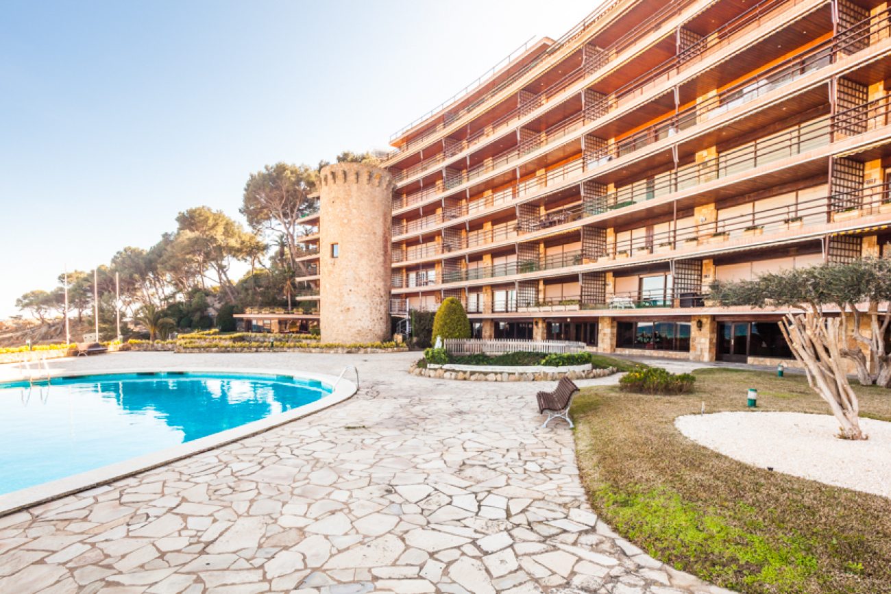 Exclusive apartment with sea views