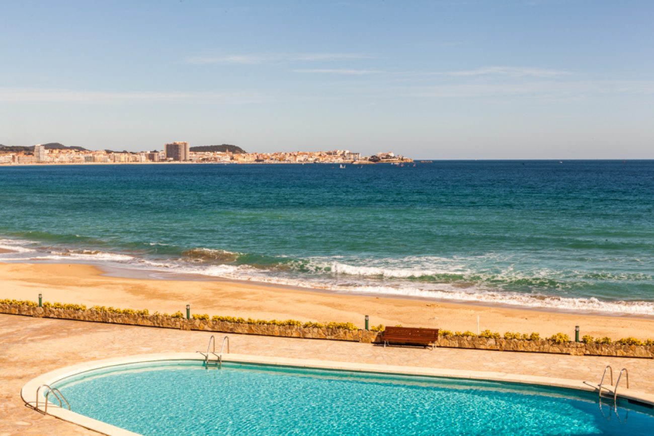 Exclusive apartment with sea views