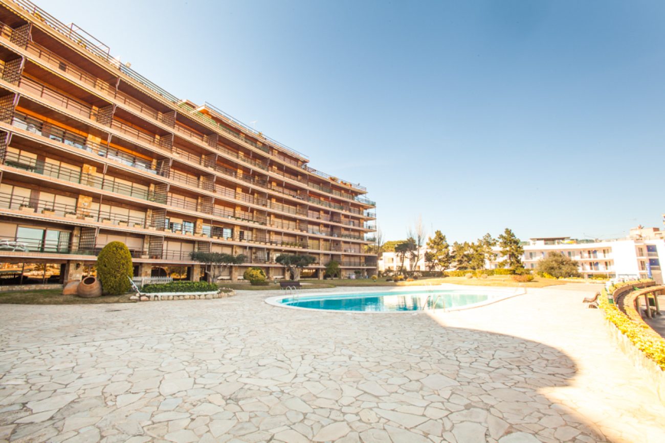 Exclusive apartment with sea views