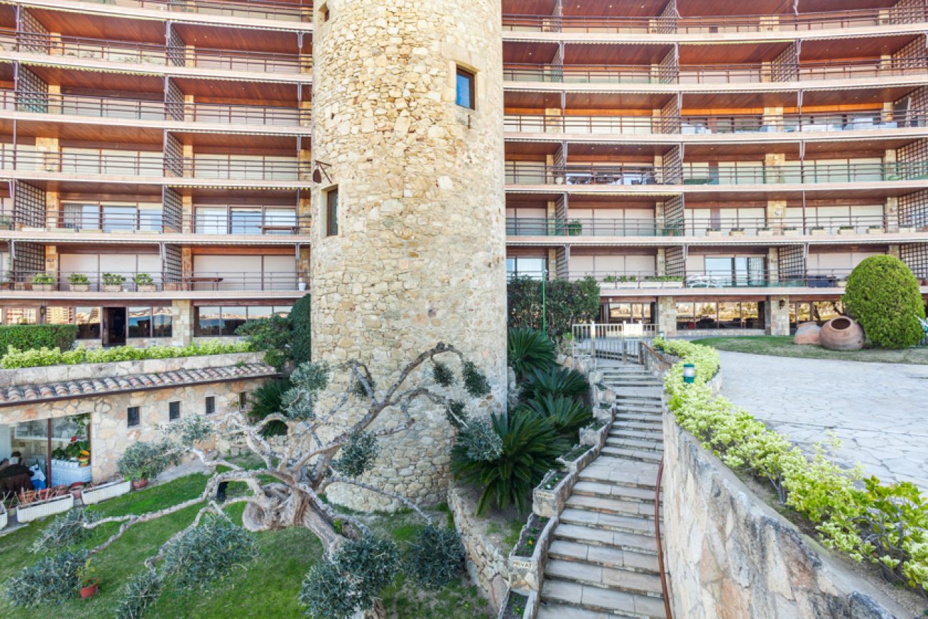 Exclusive apartment with sea views