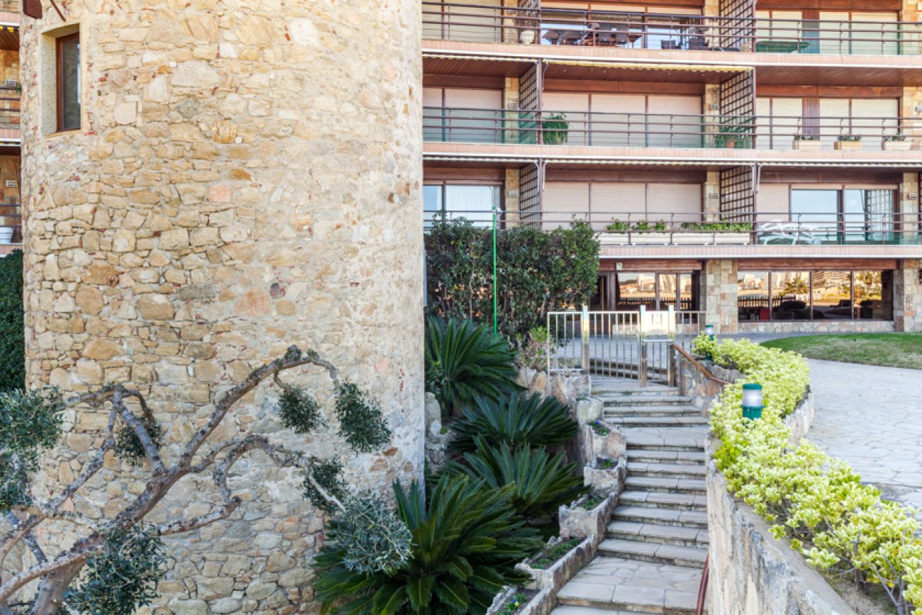 Exclusive apartment with sea views