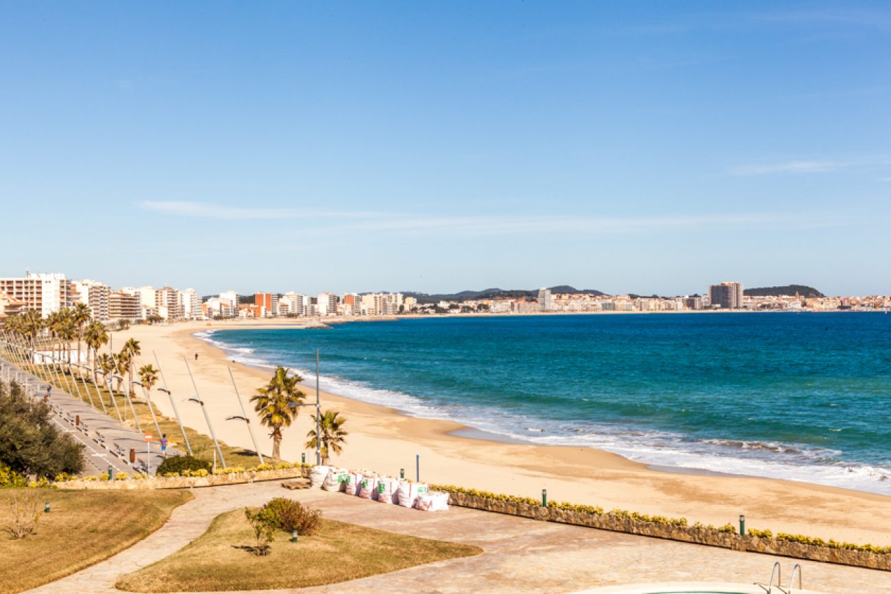 Exclusive apartment with sea views