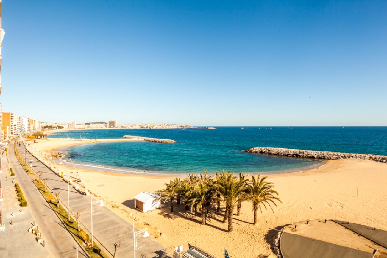 New apartment close to the beach