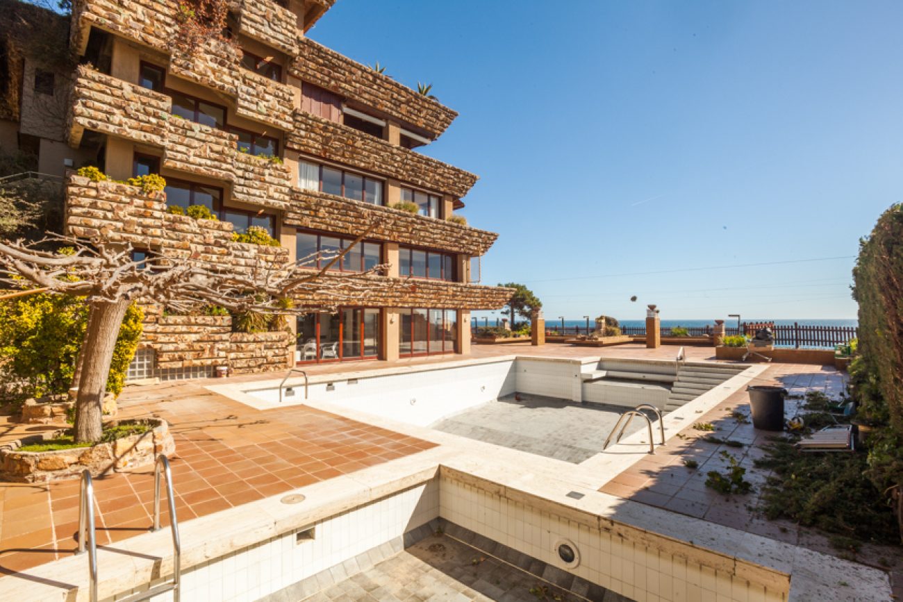 Unique apartment with sea views in Tosa de Mar
