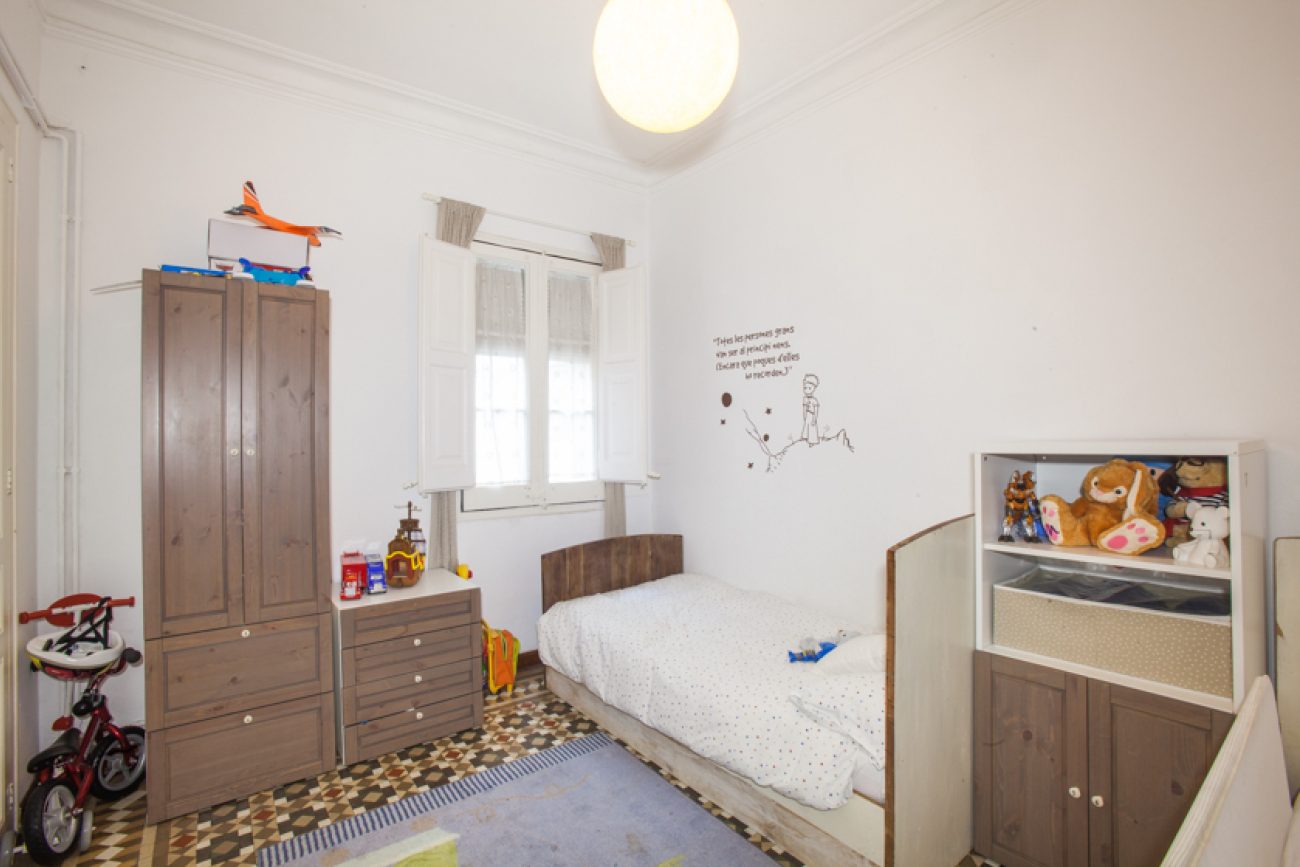 Exclusive modern flat near Passeig de Gracia