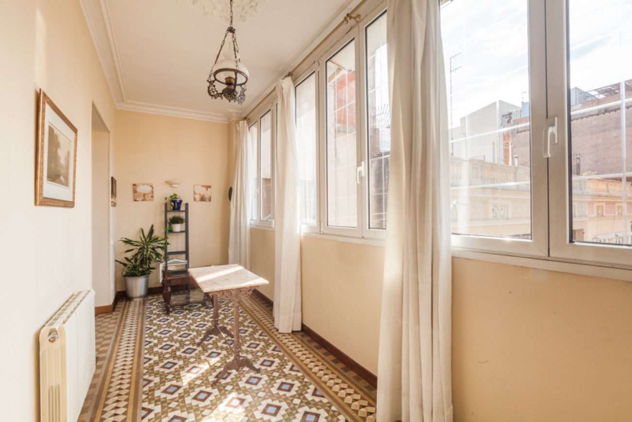 Exclusive modern flat near Passeig de Gracia