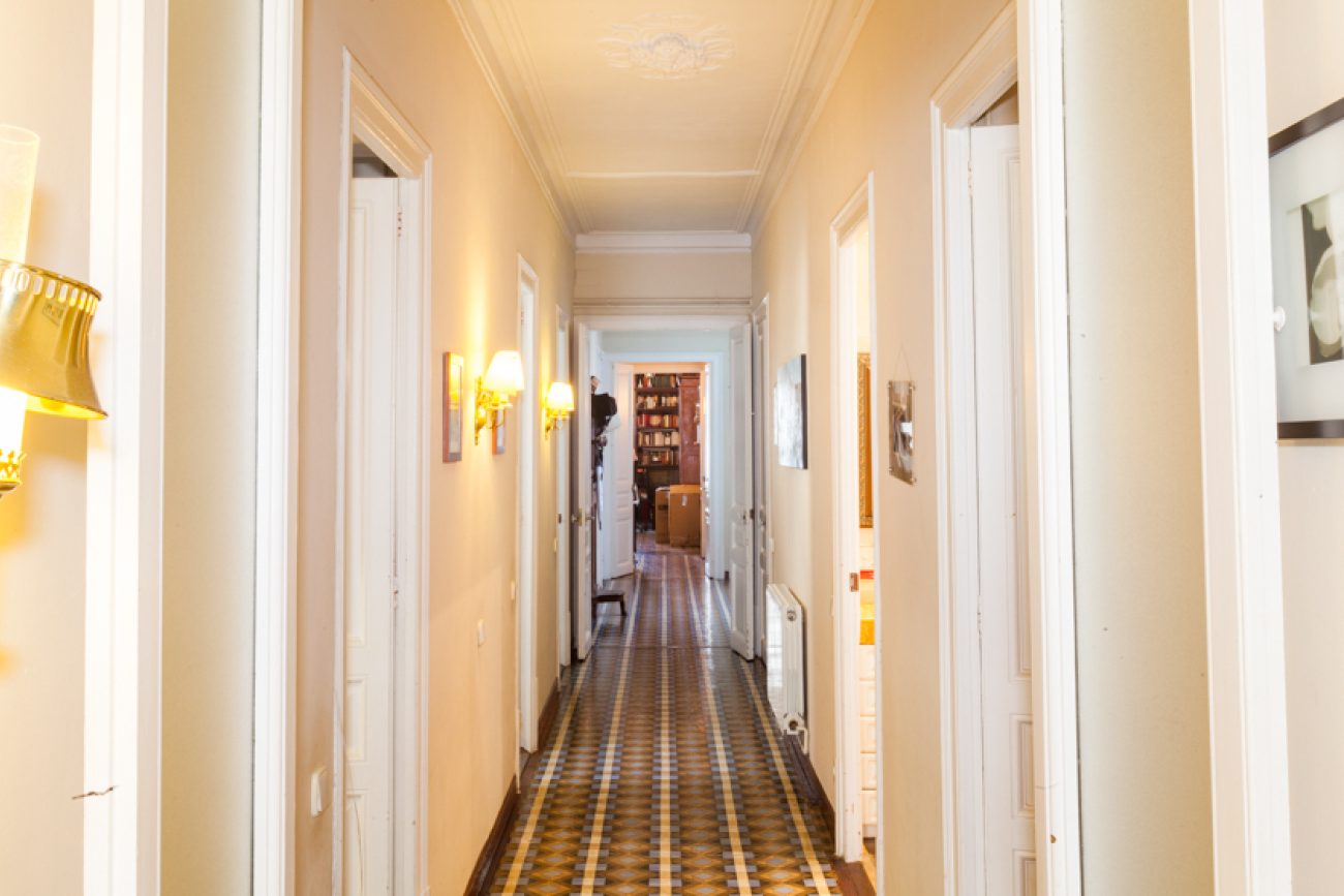 Exclusive modern flat near Passeig de Gracia