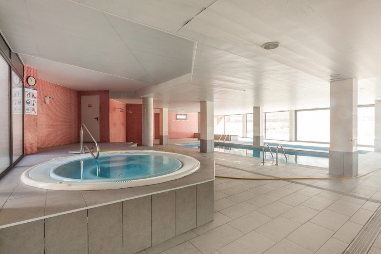 Townhouse in exclusive residential complex by the beach in Cambrils
