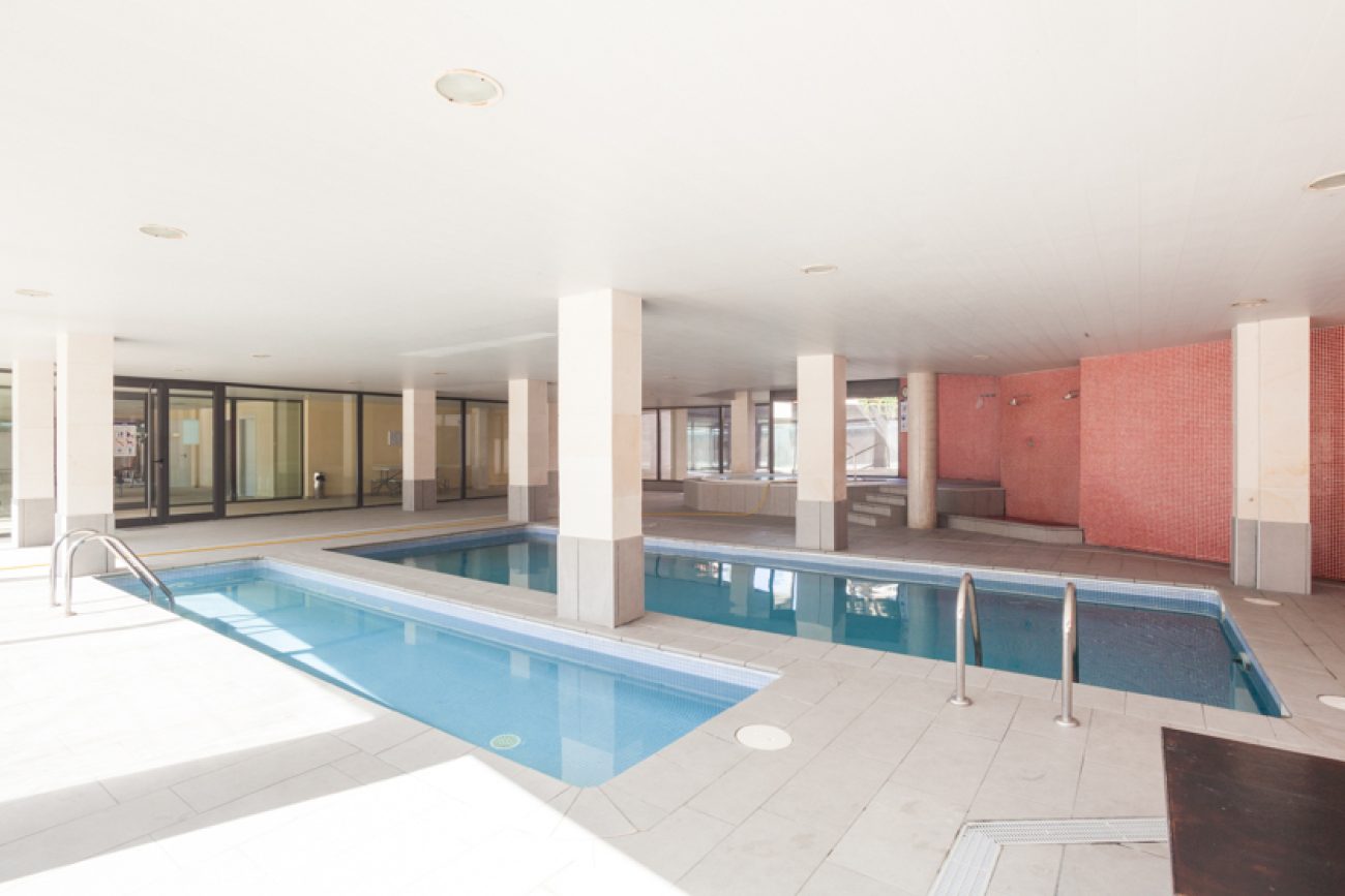 Townhouse in exclusive residential complex by the beach in Cambrils