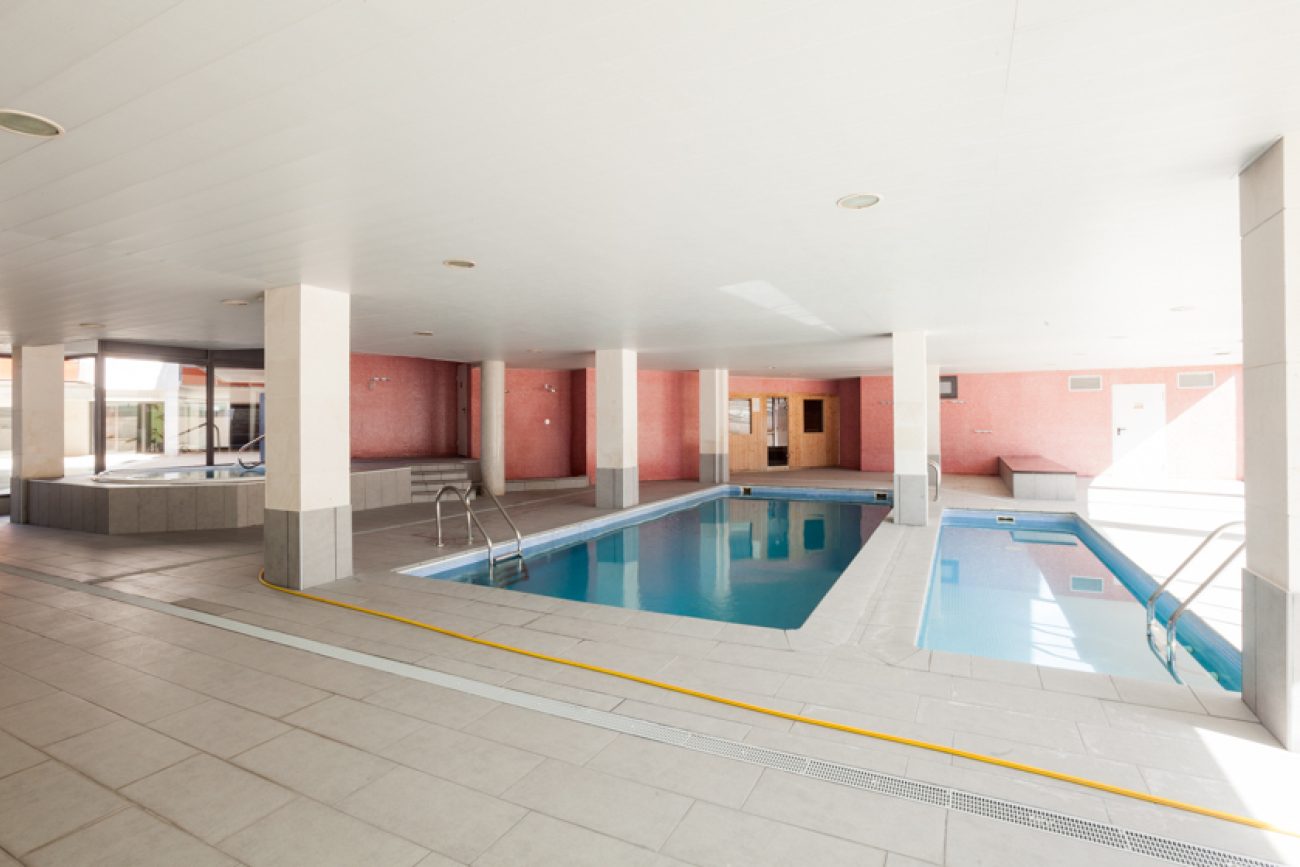 Townhouse in exclusive residential complex by the beach in Cambrils