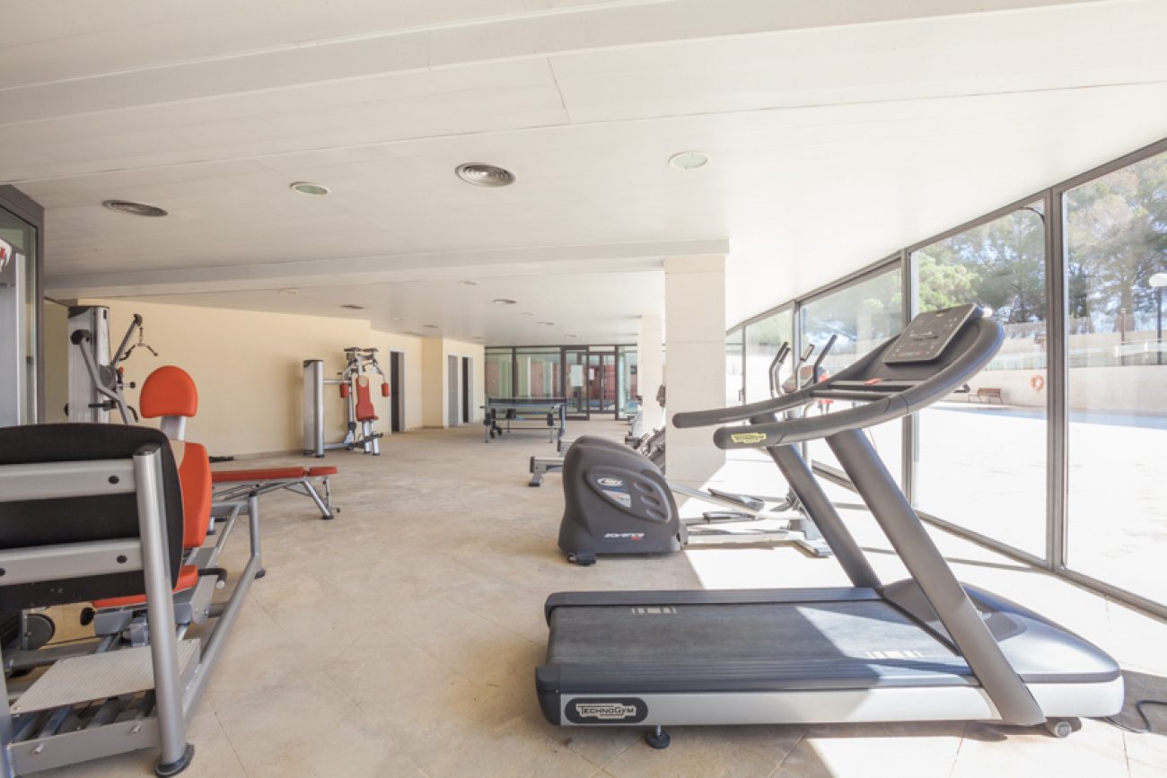 Townhouse in exclusive residential complex by the beach in Cambrils