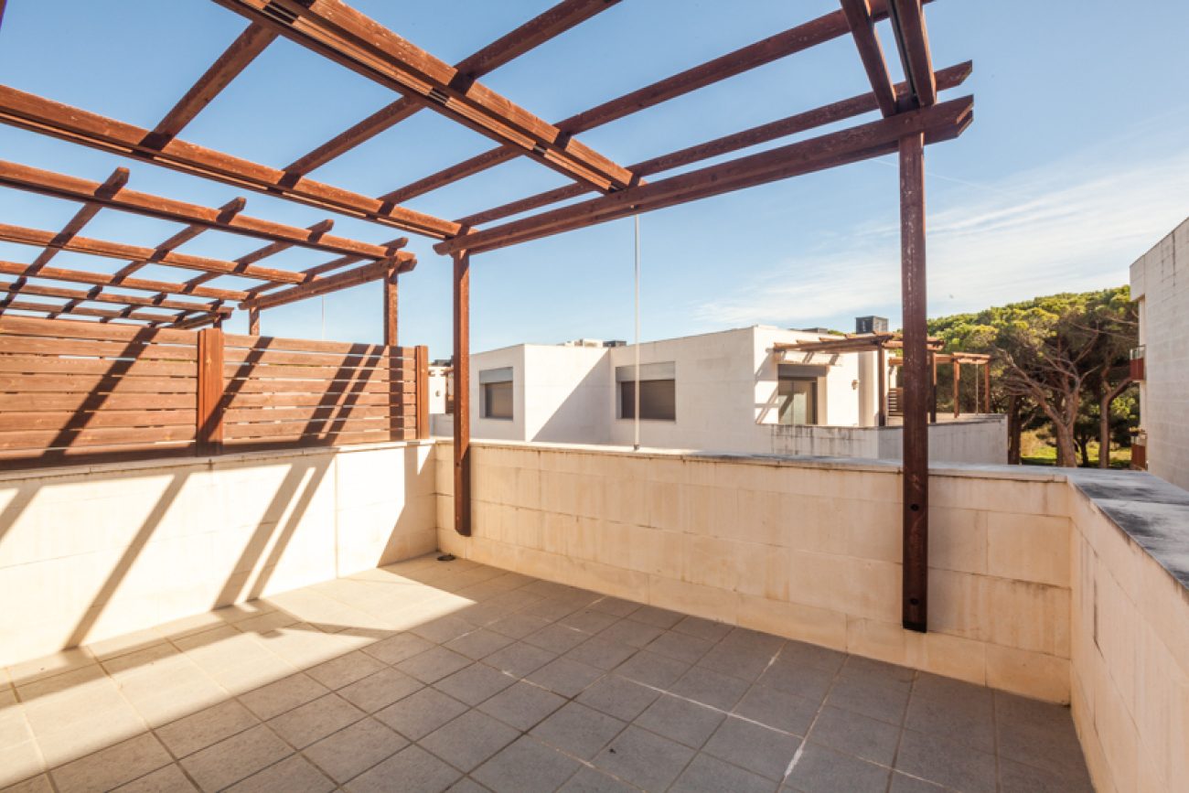 Townhouse in exclusive residential complex by the beach in Cambrils