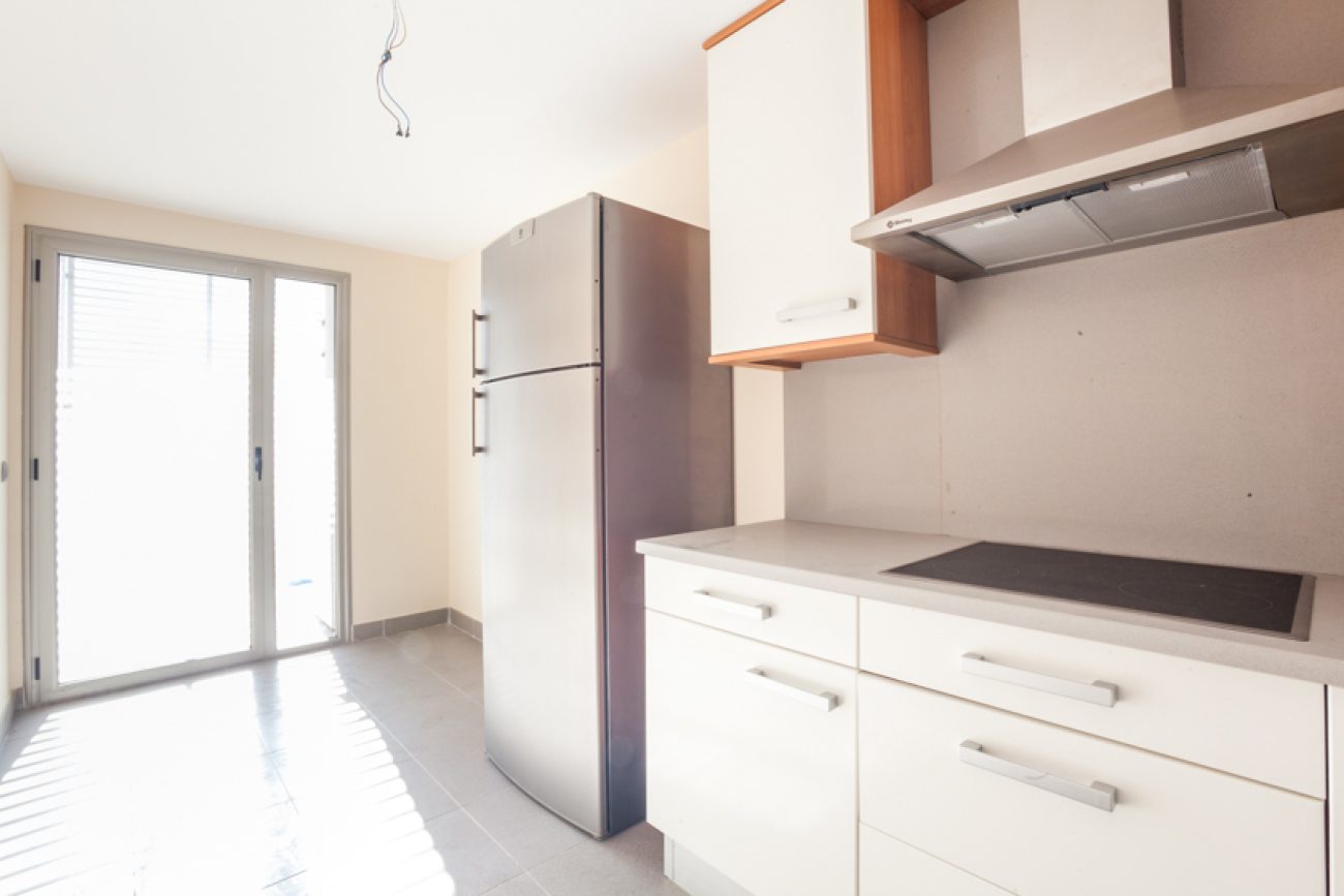 New apartment near the beach in Torredembarra