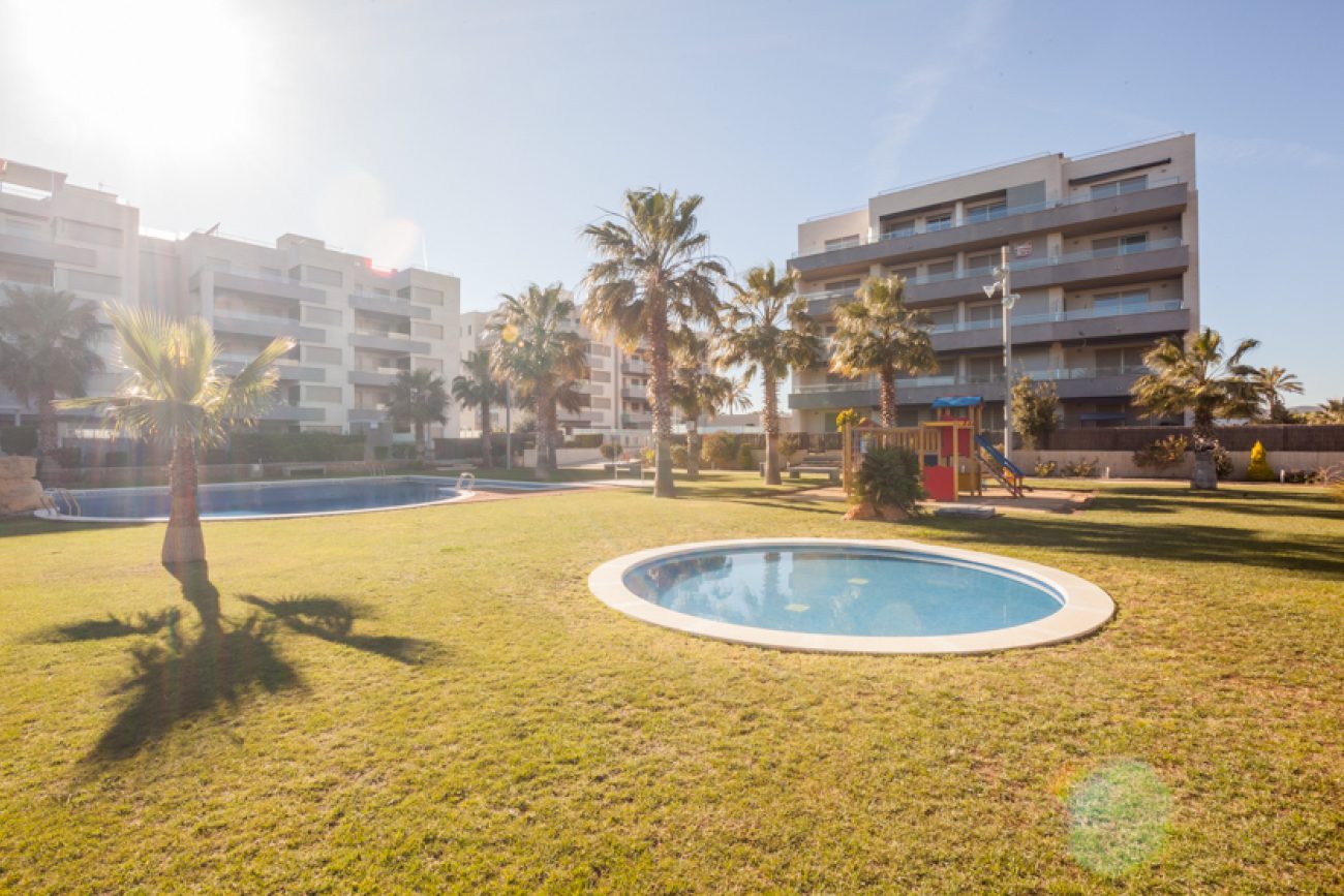 New apartment near the beach in Torredembarra