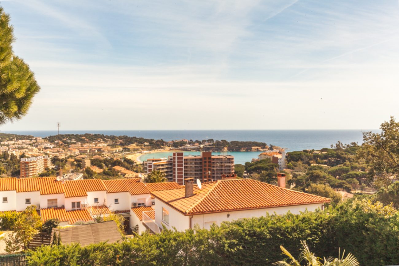 New house with amazing views in Sant Feliu de Guixols