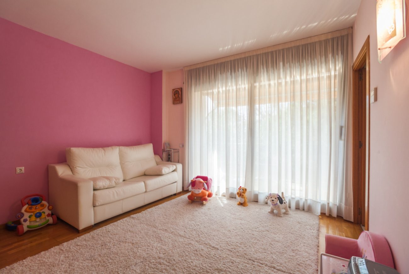 Magnificent townhouse in the most exclusive area of Gava Mar