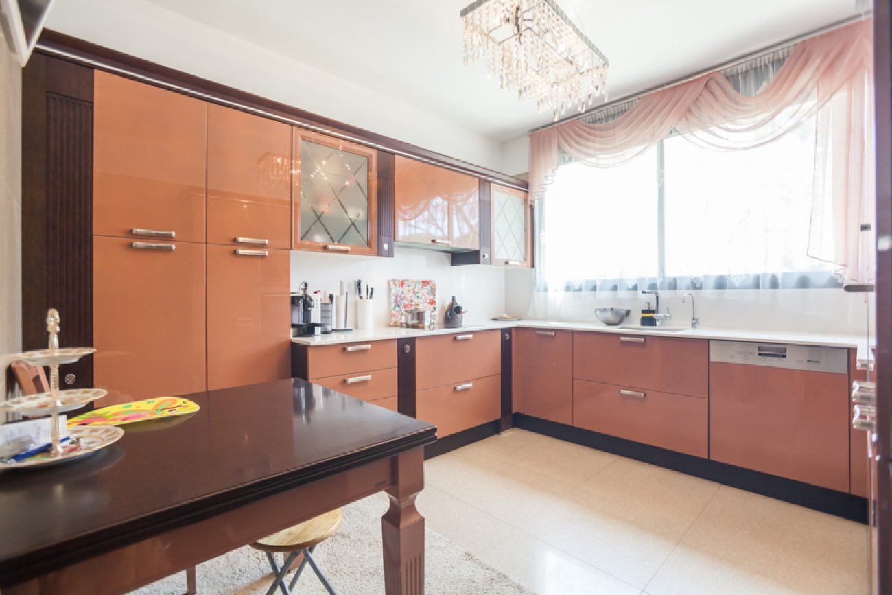 Magnificent townhouse in the most exclusive area of Gava Mar