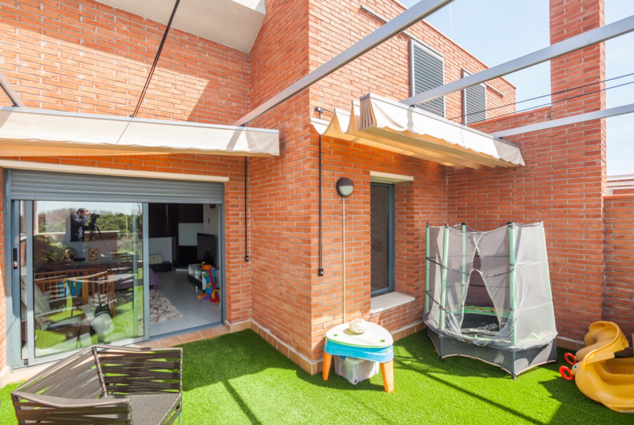 Magnificent townhouse in the most exclusive area of Gava Mar