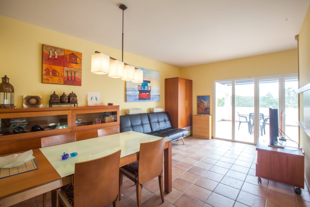 Terraced house with views in exclusive residential complex in Tossa de Mar