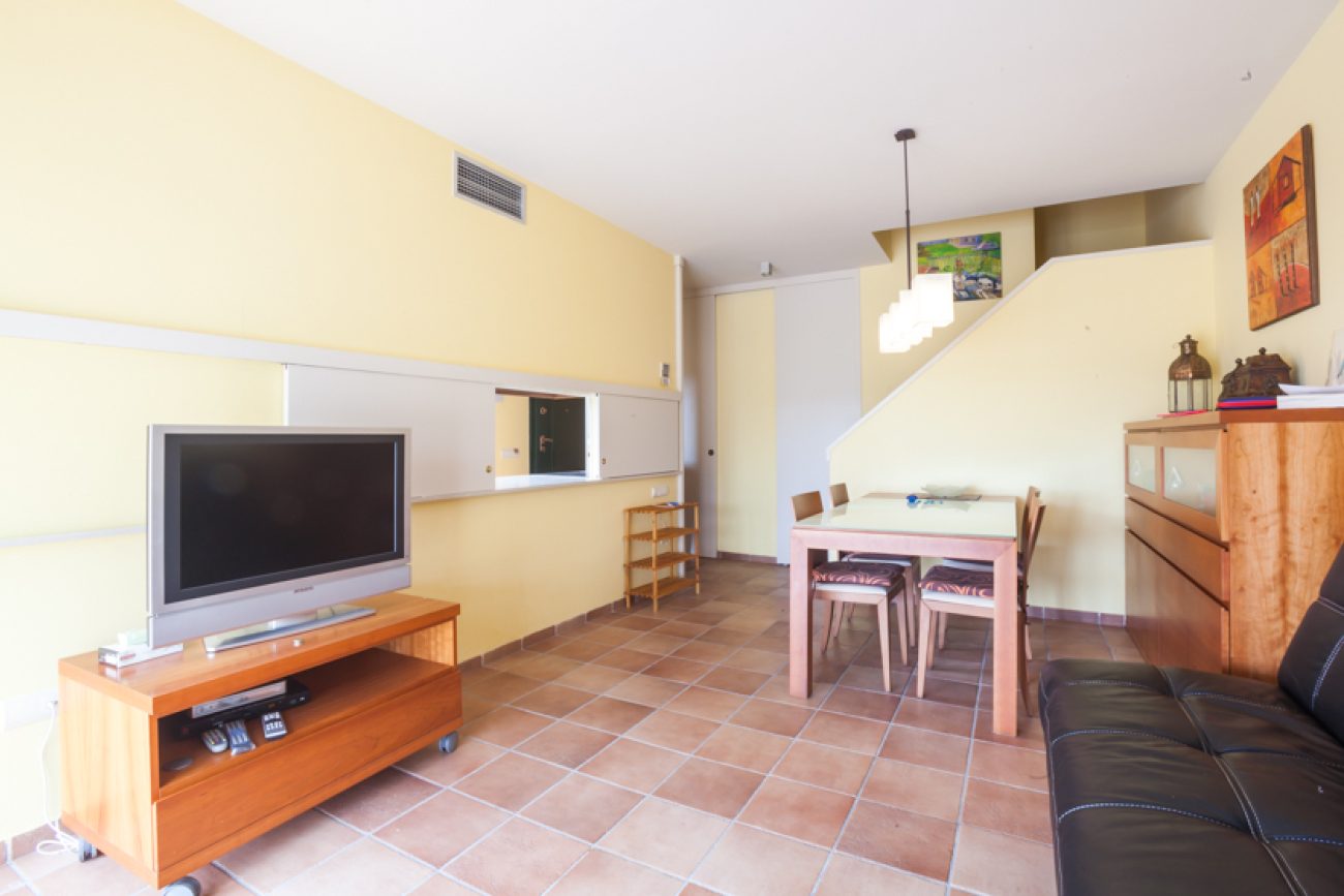 Terraced house with views in exclusive residential complex in Tossa de Mar