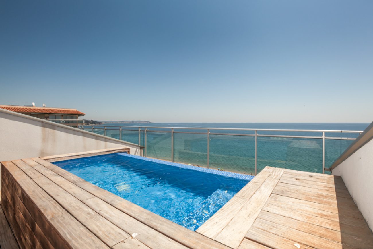 Attic triplex with breathtaking sea views