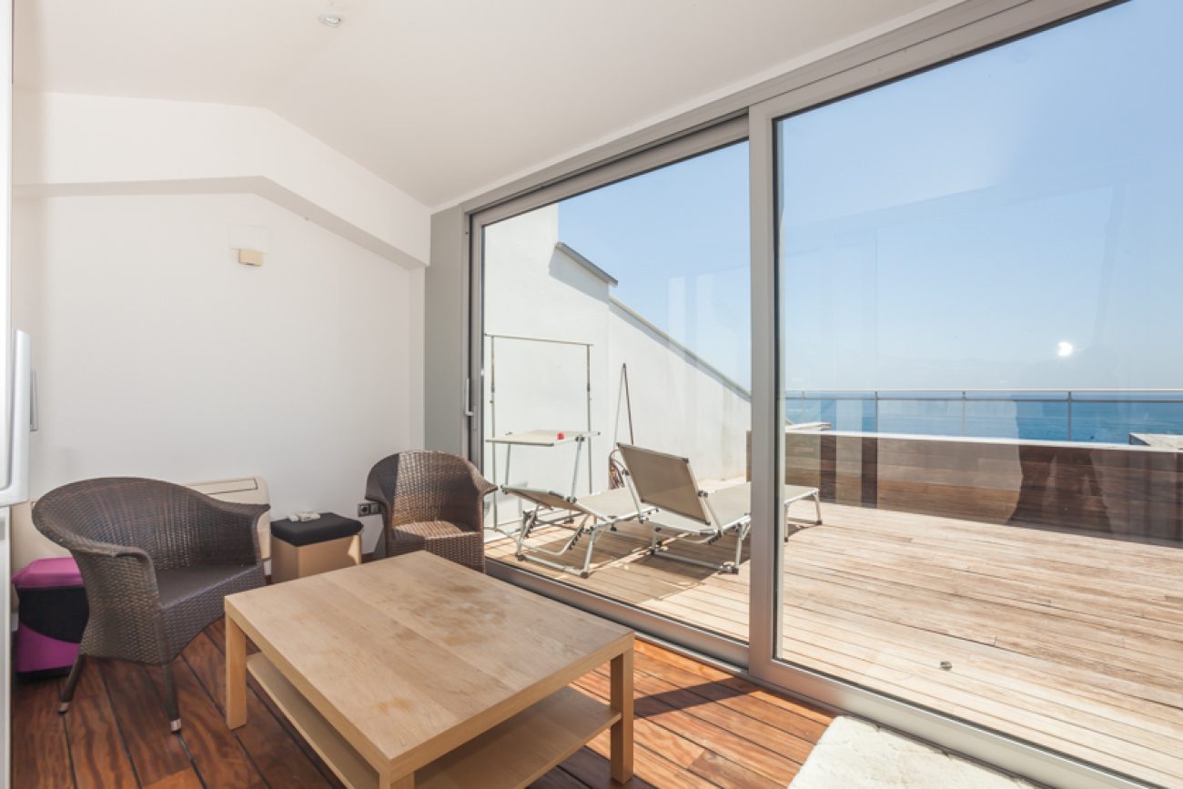 Attic triplex with breathtaking sea views