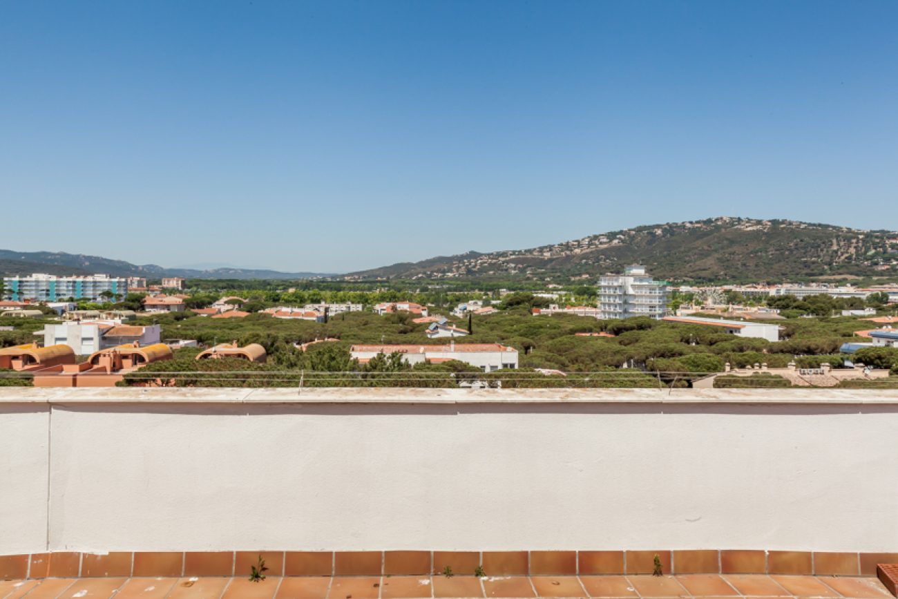Attic triplex with breathtaking sea views