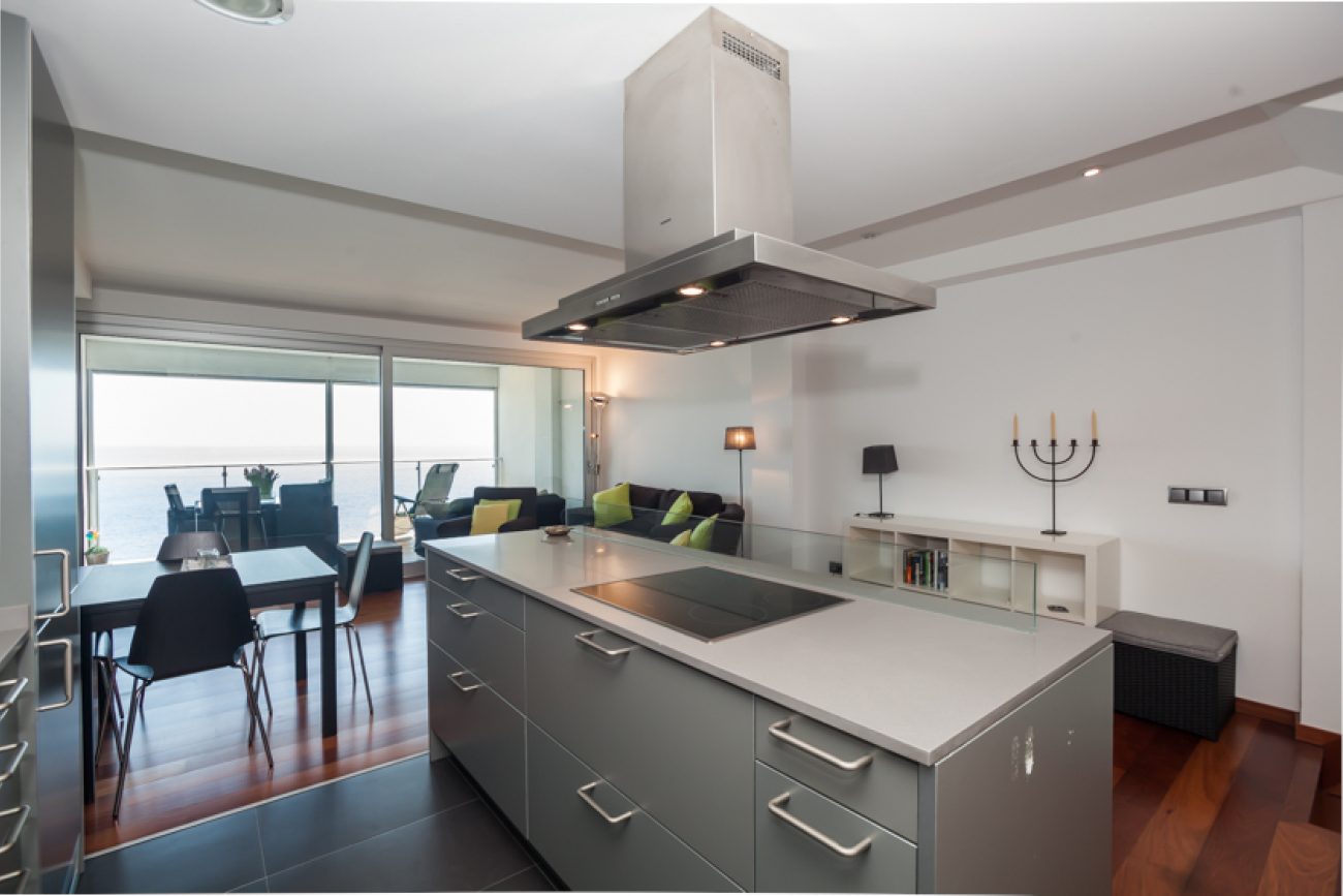 Attic triplex with breathtaking sea views